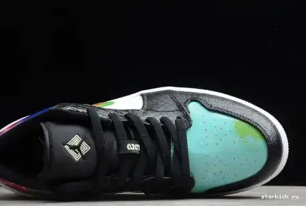 CW7309-090 Air Low 1 Galaxy CW7309-090 Jordan 0527